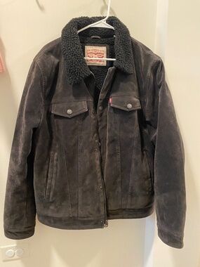 Levi’s men’s jacket with fur - Large - Black